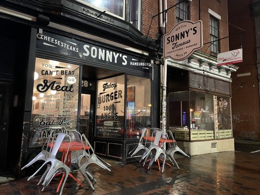 Sonny's Famous Steaks by null