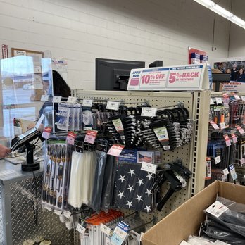 Harbor Freight Tools - Cashier Area - Hardware Stores Near Me - Saint Charles, Missouri