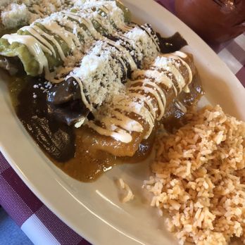 La Fonda Mx. - Enchiladas divorciadas - Mexican Near Me - San Antonio, Texas La Fonda Mx. - Enchiladas divorciadas - Mexican Near Me - San Antonio, Texas