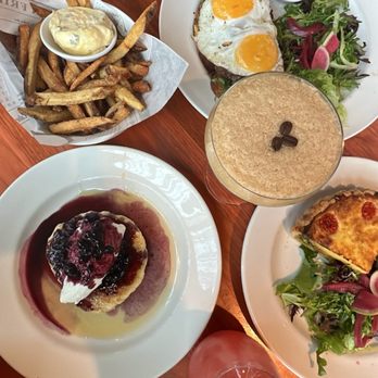 Mildred's Temple Kitchen - Hand Cut Frites with Garlic Aioli, The Manhandler, Wally's Cheesy Savoury Tart, Mrs. Biederhof's Wild Blueberry Buttermilk Pancakes - Breakfast & Brunch Near Me - Toronto, Ontario Mildred's Temple Kitchen - Hand Cut Frites with Garlic Aioli, The Manhandler, Wally's Cheesy Savoury Tart, Mrs. Biederhof's Wild Blueberry Buttermilk Pancakes - Breakfast & Brunch Near Me - Toronto, Ontario