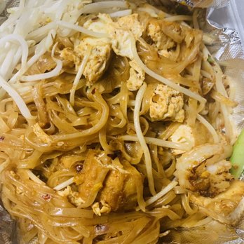 Topthai Kitchen - Shrimp Pad Thai to go - Thai Near Me - Lincoln, California Topthai Kitchen - Shrimp Pad Thai to go - Thai Near Me - Lincoln, California