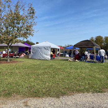 Brandon Hills Vineyard - a group of people sitting under umbrellas - Wineries Near Me - Yadkinville, North Carolina Brandon Hills Vineyard - a group of people sitting under umbrellas - Wineries Near Me - Yadkinville, North Carolina