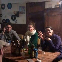 Hostel Planeta - Comedor