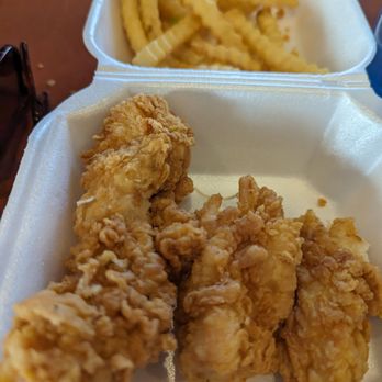 Raising Cane's Chicken Fingers - Fast Food Near Me - Mckinney, Texas