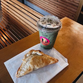 Hola Adios Coffeeshop - iced muchacha (matcha, horchata, chai, vanilla) with sausage egg and cheese pastry - Coffee & Tea Near Me - Costa Mesa, California