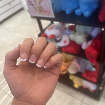 Hi5 Nails & Spa - Mani - Nail Salons Near Me - Mesa, Arizona