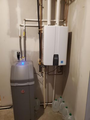 Estes Full Service Plumbing Logo