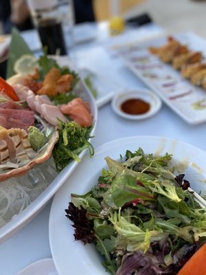 Sakana Sushi Bar & Japanese by null