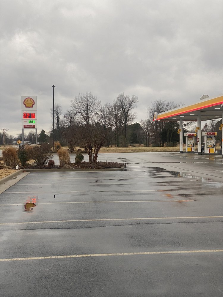 SHELLS GAS STATION 836 N 48th St, Springdale, Arkansas Gas Stations