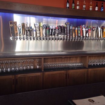 Mr Brews Taphouse - Beer Bar Near Me - De Pere, Wisconsin Mr Brews Taphouse - Beer Bar Near Me - De Pere, Wisconsin
