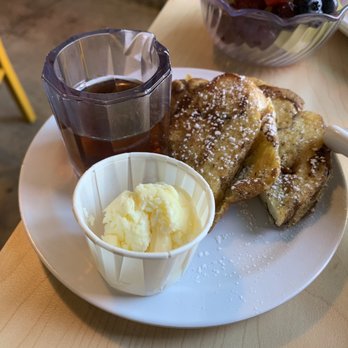 Two Chicks - Side of Apple-Cinnamon French Toast - Breakfast & Brunch Near Me - Reno, Nevada