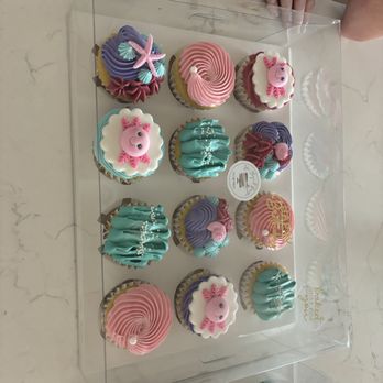 Her Elegant Design - She makes the best cupcakes for my daughter's birthday party's! - Custom Cakes Near Me - Tucson, Arizona Her Elegant Design - She makes the best cupcakes for my daughter's birthday party's! - Custom Cakes Near Me - Tucson, Arizona