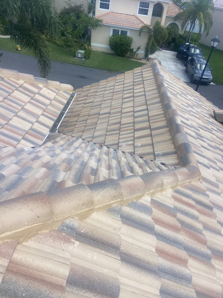 Slide of D Martin Roofing