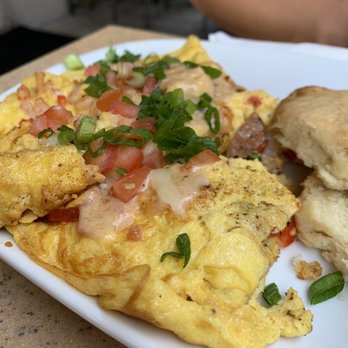 Another Broken Egg Cafe - Breakfast & Brunch Near Me - Tampa, Florida