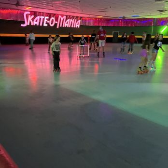 SKATE-O-MANIA - Updated January 2026 - 28 Photos & 13 Reviews - 400