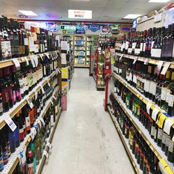 29 Convenience Mart - Great wine selection!