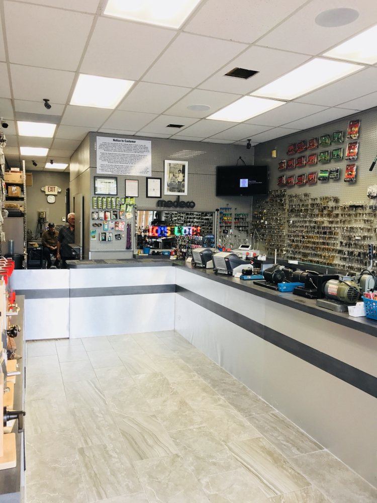 ELIO’S LOCKSMITH 11 Photos & 18 Reviews Keys & Locksmiths 11345 W