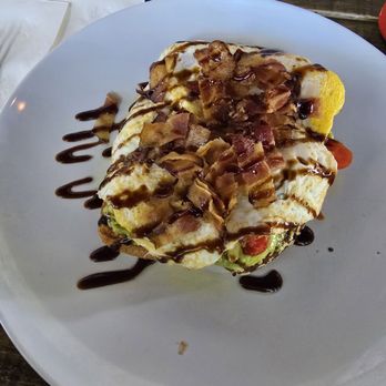 Maggie's Favorite - Avocado toast - Patisserie/Cake Shop Near Me - Oakland Park, Florida