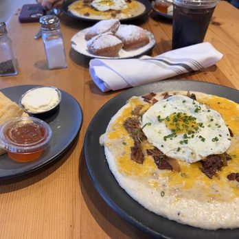 Roux Diner - Loaded grits, beignets, and biscuits - Breakfast & Brunch Near Me - Chicago, Illinois Roux Diner - Loaded grits, beignets, and biscuits - Breakfast & Brunch Near Me - Chicago, Illinois