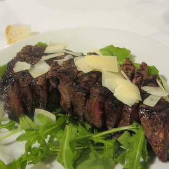 I' Brindellone - Sliced sirloin steak over arugula with parmesan - Tuscan Near Me - Florence, FI