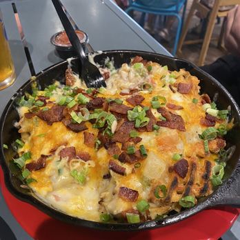 Wooly's - Clam chowder waffle fries skillet - Seafood Near Me - Pismo Beach, California Wooly's - Clam chowder waffle fries skillet - Seafood Near Me - Pismo Beach, California