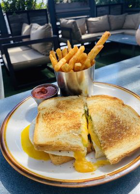 Bodega Tavern & Kitchen by null