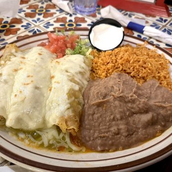 Armando's Mexican Restaurant - Enchiladas Suizas - Mexican Near Me - Detroit, Michigan Armando's Mexican Restaurant - Enchiladas Suizas - Mexican Near Me - Detroit, Michigan