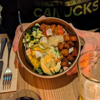 King Taps - Tuna Poke Bowl - Pizza Near Me - Langley, British Columbia King Taps - Tuna Poke Bowl - Pizza Near Me - Langley, British Columbia