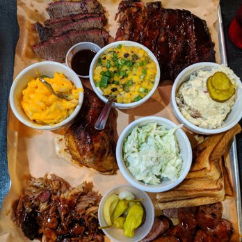 Gettin' Basted - Judges  1/3lb Brisket, 1/3lb Pulled Pork, 1/2 Ribs, 1/4 Chicken,1/4lb SausagBaked Mac & Cheese, Poblano Cream Corn Brulé, Potato Salad, Slaw - Barbeque Near Me - Branson, Missouri