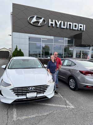 GARVEY HYUNDAI NORTH - Updated November 2025 - 72 Photos & 16 Reviews ...