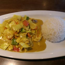 Yak Asia Imbiss - Mein Lieblingsessen dort - Hähnchen Curry mit Gemüse und extra Kokosmilch