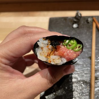 Handies Douzo - Spicy Tuna Roll - extra spicy request - Sushi Bars Near Me - Houston, Texas