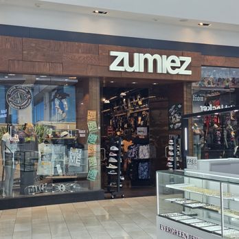 Zumiez - Men's Clothing Near Me - Canoga Park, California Zumiez - Men's Clothing Near Me - Canoga Park, California