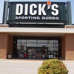 DICK'S Sporting Goods