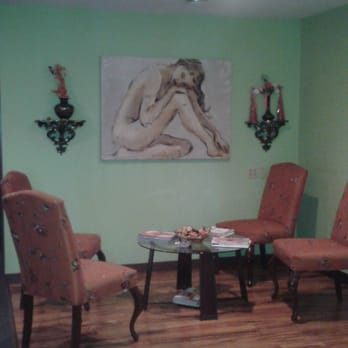 Avia Spa - No one at the desk.  Knock on doorway, hello? Hello...3 minutes later they emerge Customer neglect. This seems to be the norm. - Massage Near Me - Indianapolis, Indiana