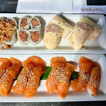 Yakumi - The crab hand roll is the top right and this just was delivered from heaven. - Sushi Bars Near Me - Burbank, California Yakumi - The crab hand roll is the top right and this just was delivered from heaven. - Sushi Bars Near Me - Burbank, California