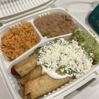 Tacos El Compa Taqueria - Chicken flautas with refried beans - Mexican Near Me - San Jose, California Tacos El Compa Taqueria - Chicken flautas with refried beans - Mexican Near Me - San Jose, California