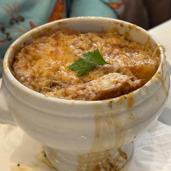 Le Comptoir - Onion soup. - Bistros Near Me - Paris, 75 Le Comptoir - Onion soup. - Bistros Near Me - Paris, 75