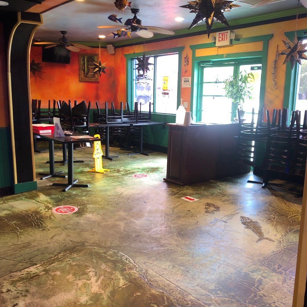 Closed dining room. Takeout only for now Closed dining room. Takeout only for now