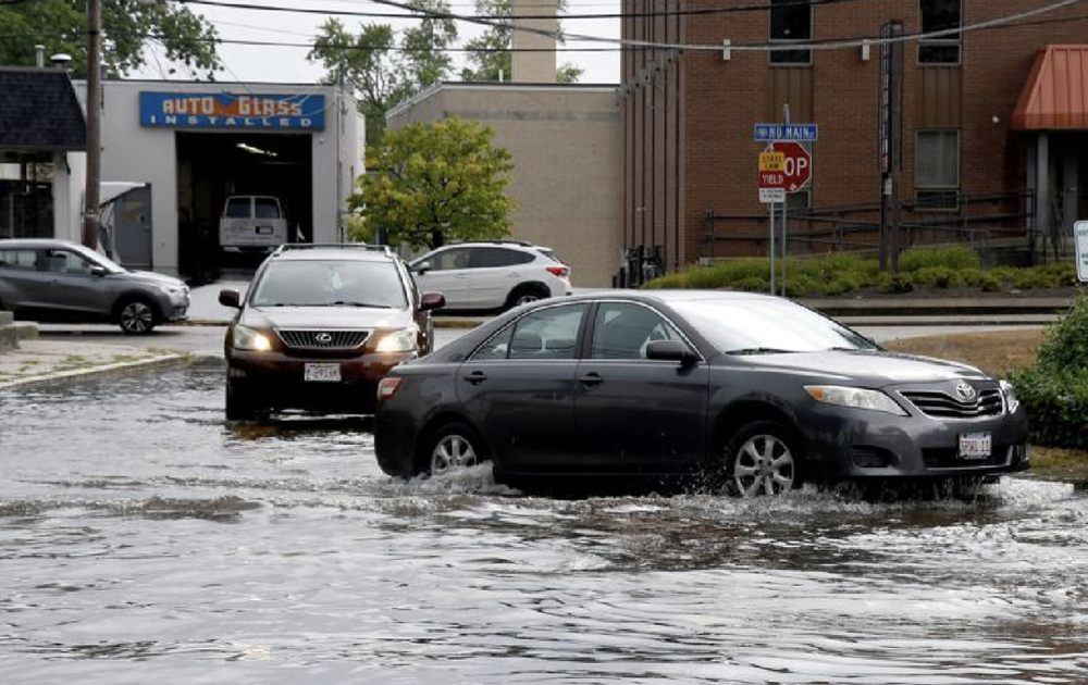 Slide of Salomon Roofing & Waterproofing