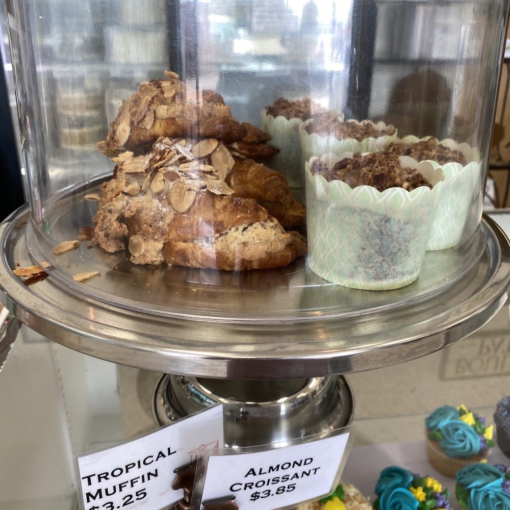 Take the Cake - Bakeries Near Me - Houston, Texas