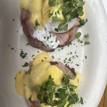 Loreley Beer Garden - Eggs Benedict - German Near Me - New York, New York Loreley Beer Garden - Eggs Benedict - German Near Me - New York, New York