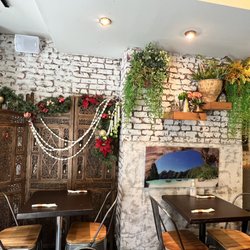 One Two Thai - Inside Decor