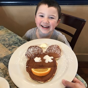 Moke's Bread & Breakfast - Mickey Pancake! - Breakfast & Brunch Near Me - Kailua, Hawaii