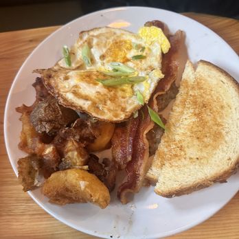 Motley School Tavern - MST breakfast - Salad Near Me - Des Moines, Iowa