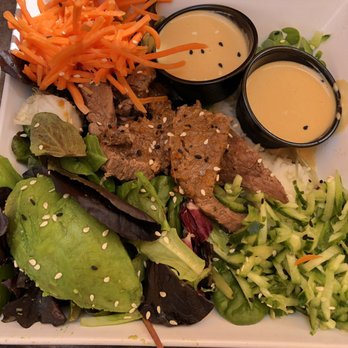 Tea Bar & Fusion Cafe - London broil Bowl - Coffee & Tea Near Me - Chico, California