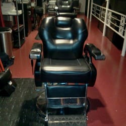 Ballroom Barbershop  - Neat and cleanest in town!