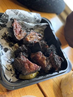 Smoking Kow BBQ by null