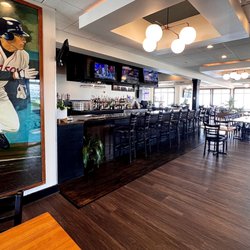 Tickets Restaurant & Patio - Upstairs Dining Room & Bar