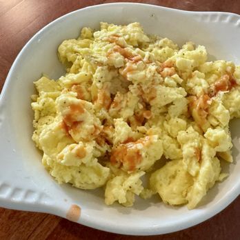 Willows & Pine - Scramble Eggs with hot sauce - Cajun/Creole Near Me - Oakland, California Willows & Pine - Scramble Eggs with hot sauce - Cajun/Creole Near Me - Oakland, California
